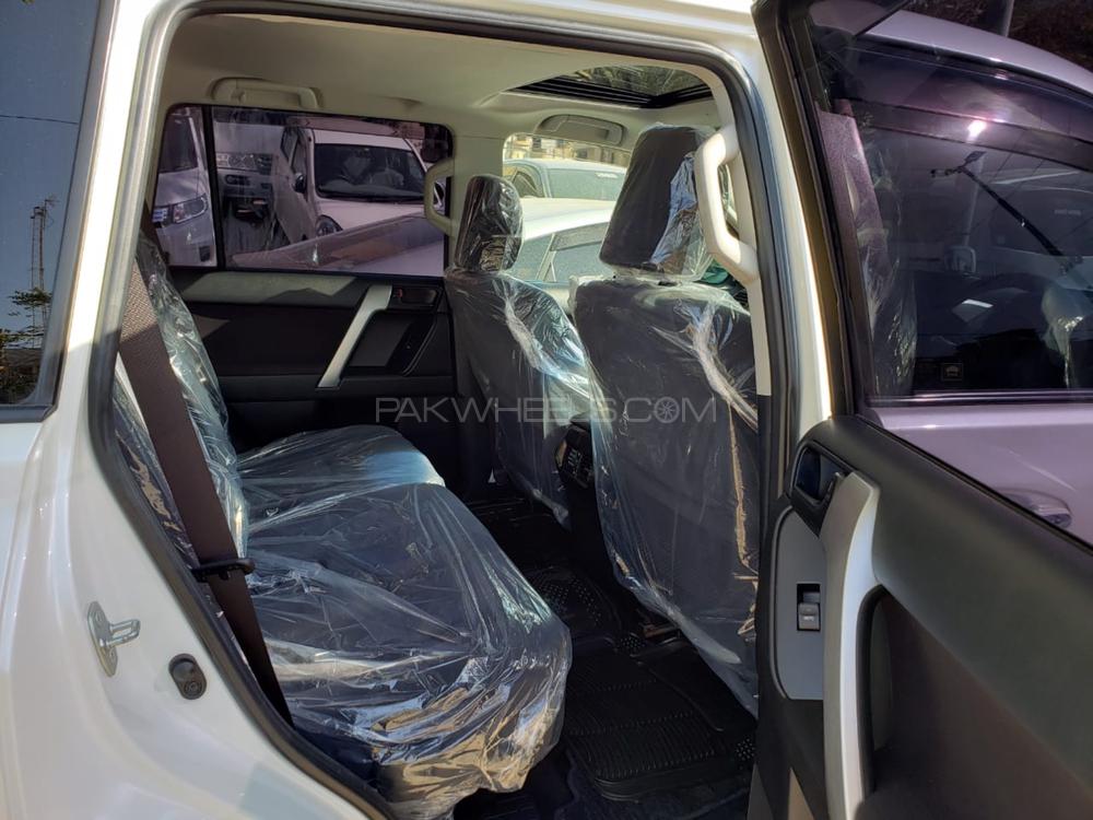 Toyota Prado 2013 for Sale in Islamabad Toyota Prado 2013 for Sale in Islamabad Image-14