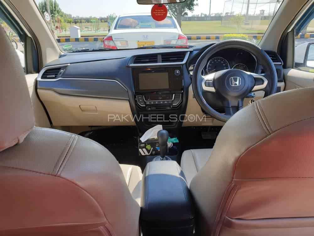 Honda BR-V 2017 for Sale in Sukkur Image-1