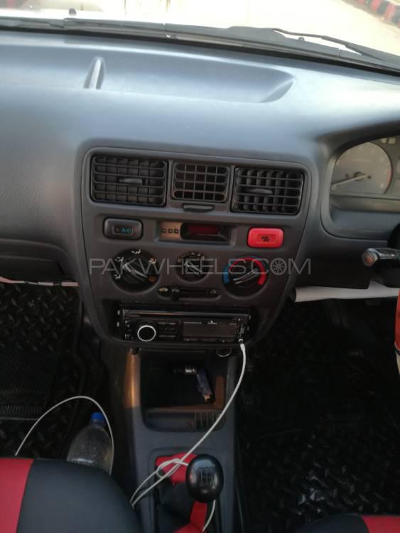 ہونڈا سٹی 2000 for Sale in اسلام آباد ہونڈا سٹی 2000 for Sale in اسلام آباد Image-11