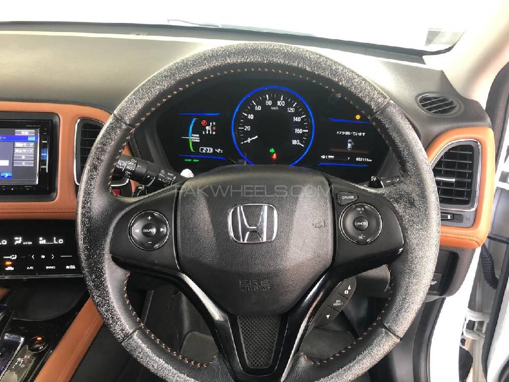 Honda Vezel 2014 for Sale in Daska Image-1
