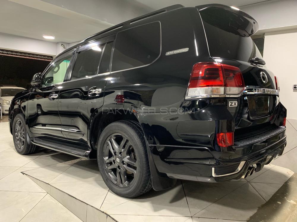 Toyota Land Cruiser 2011 for Sale in Islamabad Toyota Land Cruiser 2011 for Sale in Islamabad Image-3