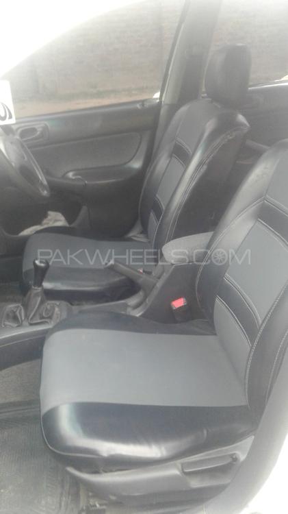 Honda Civic 1998 for Sale in Peshawar Honda Civic 1998 for Sale in Peshawar Image-3