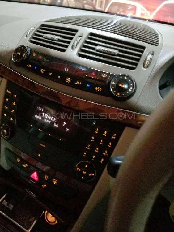 Mercedes Benz E Class 2004 for Sale in Islamabad Mercedes Benz E Class 2004 for Sale in Islamabad Image-9