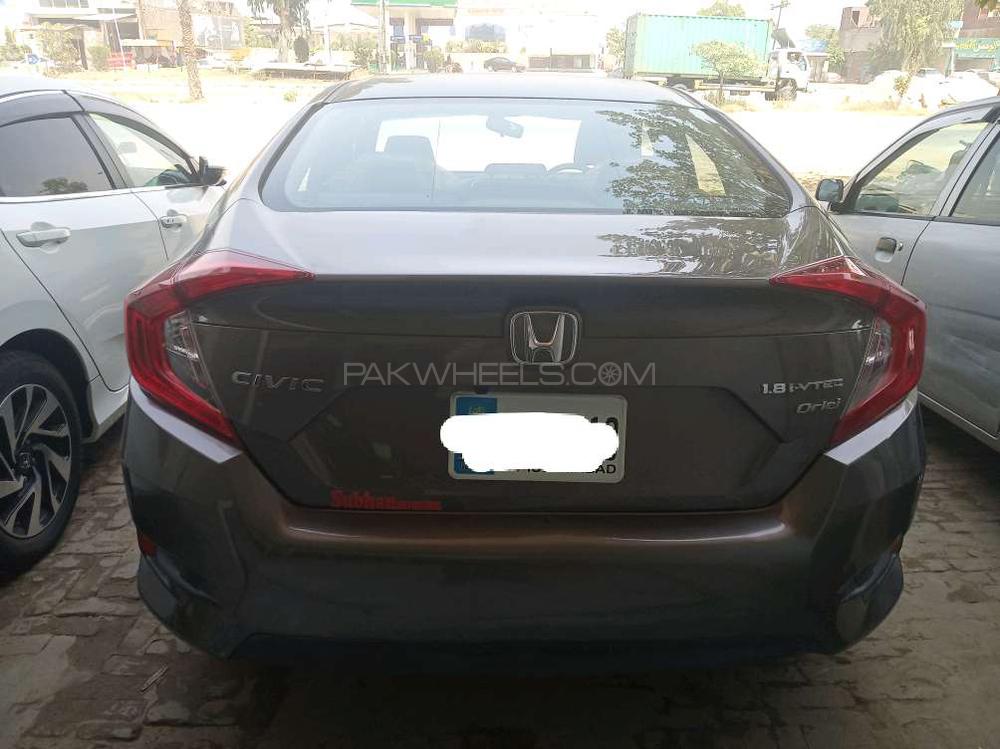 Honda Civic 2018 for Sale in Gujranwala Honda Civic 2018 for Sale in Gujranwala Image-4
