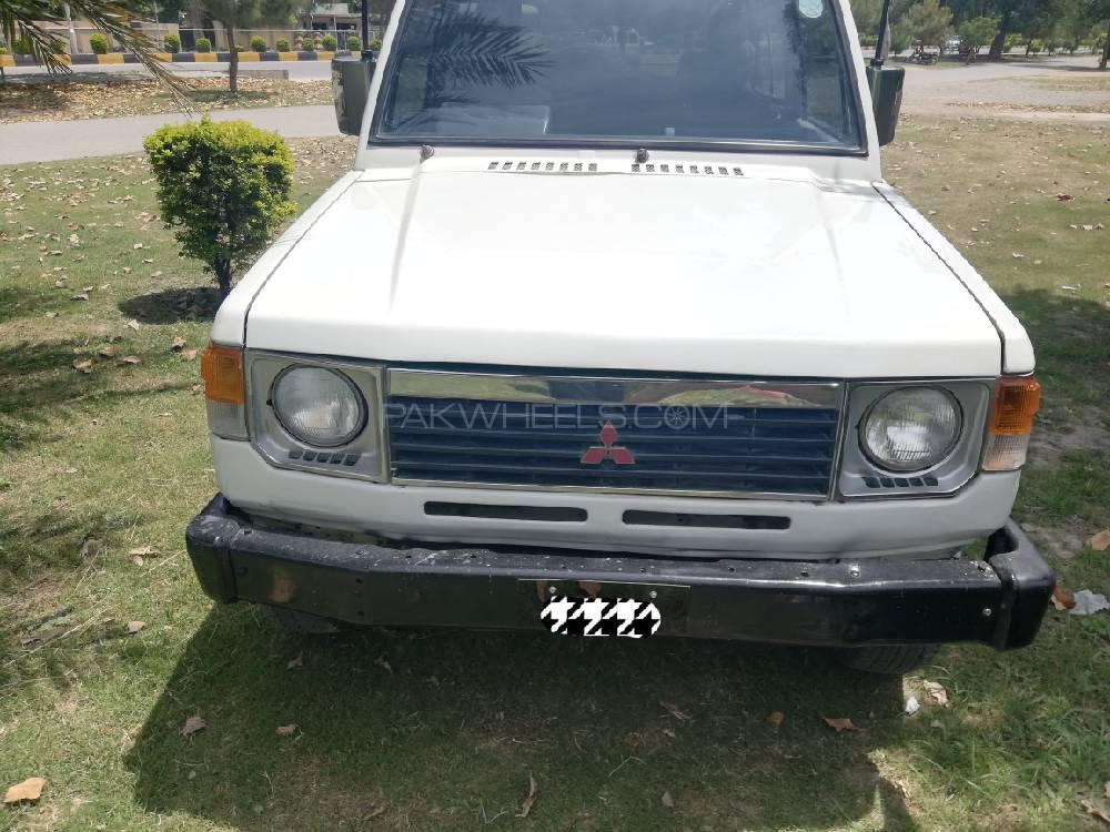 Mitsubishi Pajero 1985 for Sale in Wah cantt Image-1