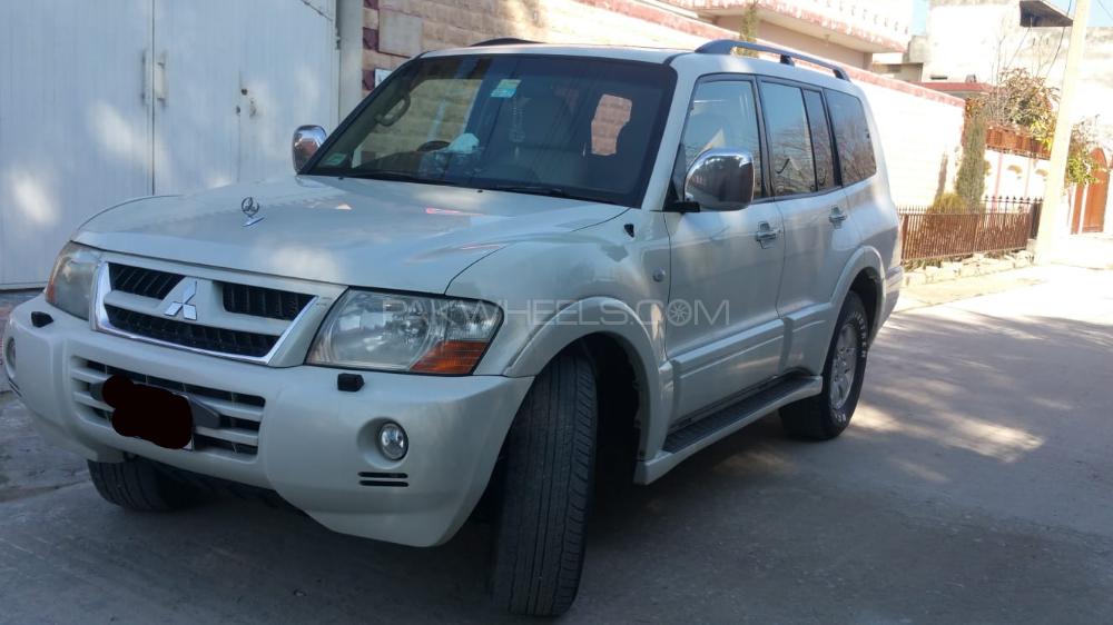 Mitsubishi Pajero 2006 for Sale in Wah cantt Image-1