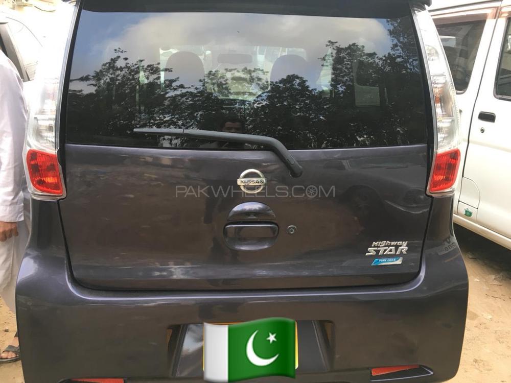 Nissan Dayz Highway Star 2014 for Sale in Karachi Image-1
