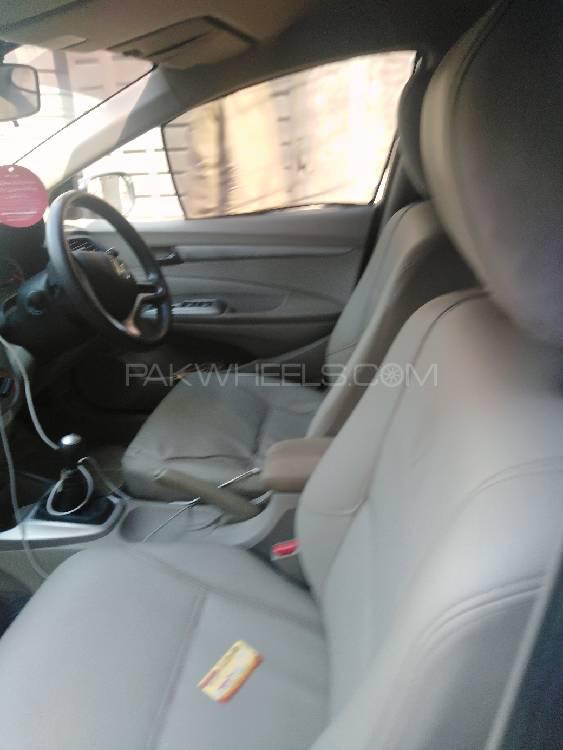 Honda City 2013 for Sale in Gujranwala Honda City 2013 for Sale in Gujranwala Image-5