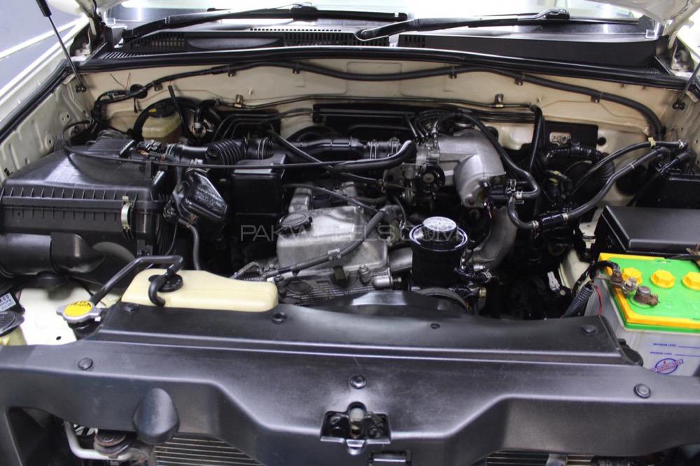 Toyota Prado 2003 for Sale in Karachi Toyota Prado 2003 for Sale in Karachi Image-21