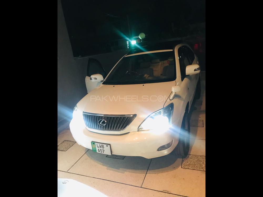 Lexus RX Series 2003 for Sale in Lahore Lexus RX Series 2003 for Sale in Lahore Image-4