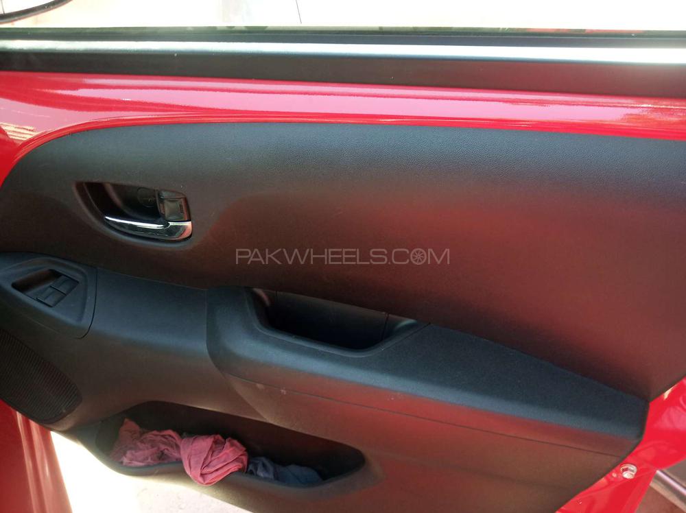 Toyota Aygo 2016 for Sale in Rawalpindi Toyota Aygo 2016 for Sale in Rawalpindi Image-9