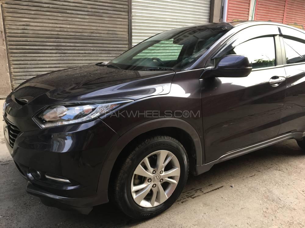 Honda Vezel 2016 for Sale in Lahore Honda Vezel 2016 for Sale in Lahore Image-13