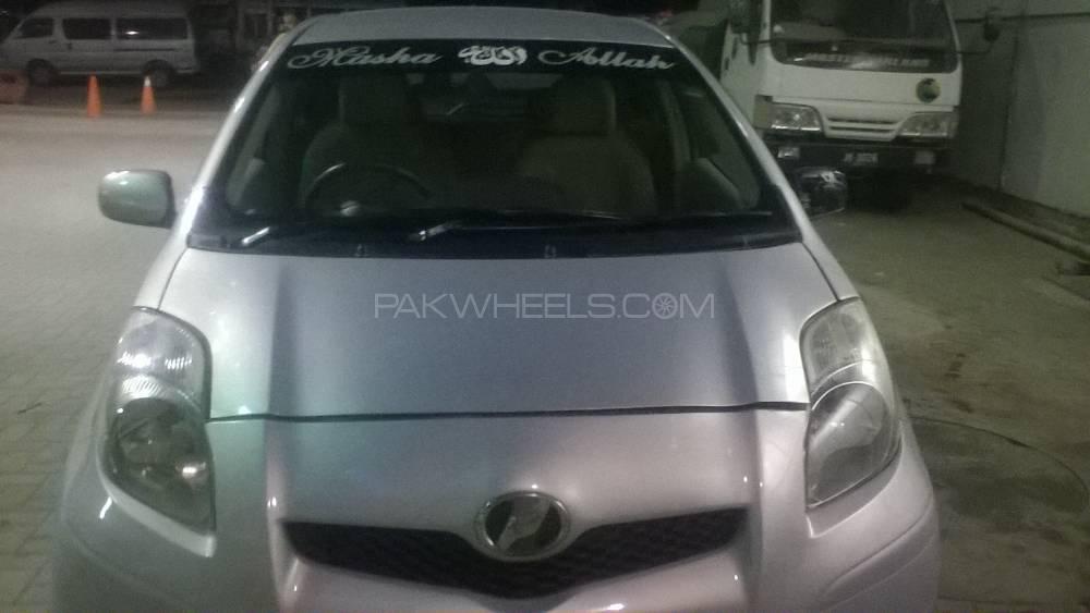 Toyota Vitz 2008 for Sale in Karachi Image-1