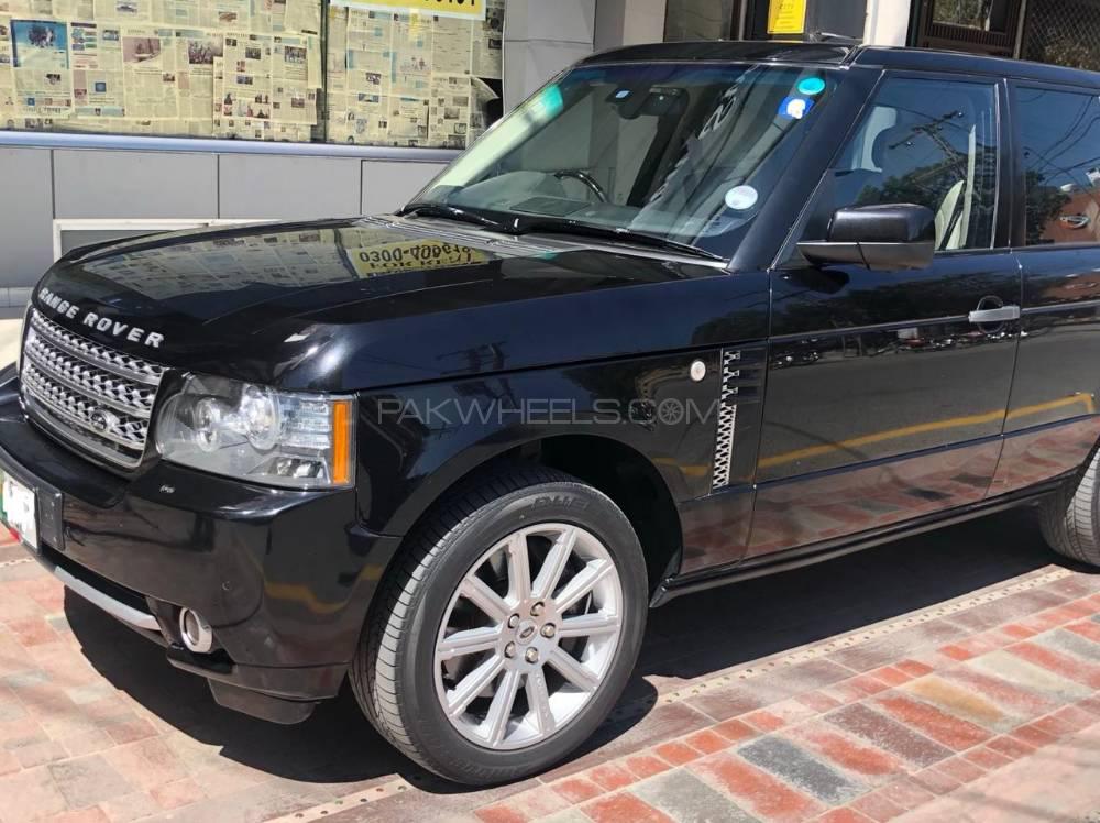 Range Rover Vogue 2010 for Sale in Lahore Image-1