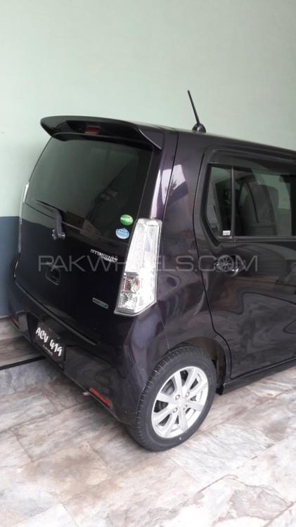 Suzuki Wagon R 2013 for Sale in Peshawar Suzuki Wagon R 2013 for Sale in Peshawar Image-4