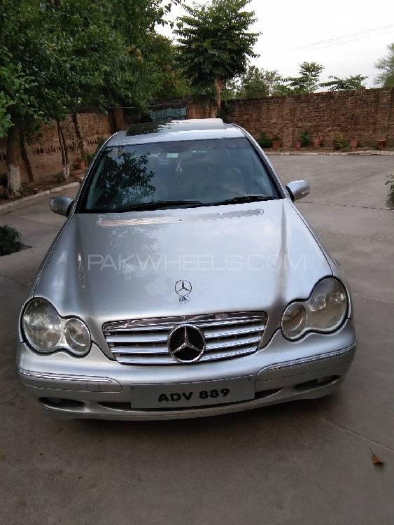 Mercedes Benz C Class 2002 for Sale in Rawalpindi Image-1