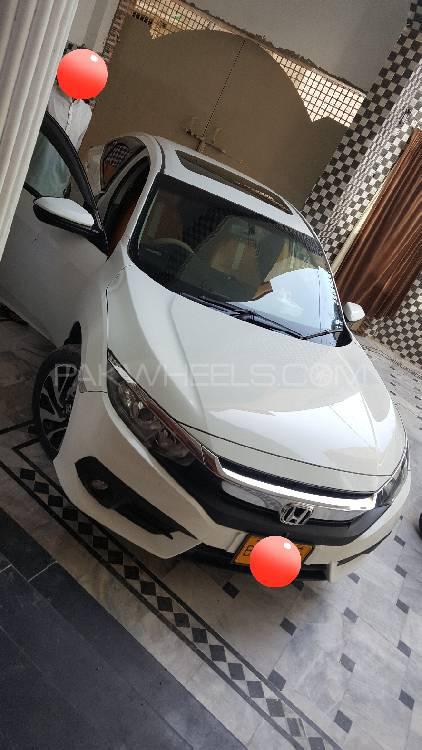 Honda Civic 2017 for Sale in Hyderabad Honda Civic 2017 for Sale in Hyderabad Image-2