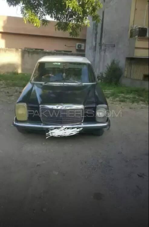 Mercedes Benz 200 D 1975 for Sale in Rawalpindi Image-1