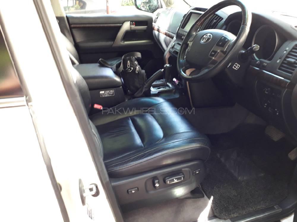 Toyota Land Cruiser 2010 for Sale in Islamabad Toyota Land Cruiser 2010 for Sale in Islamabad Image-6