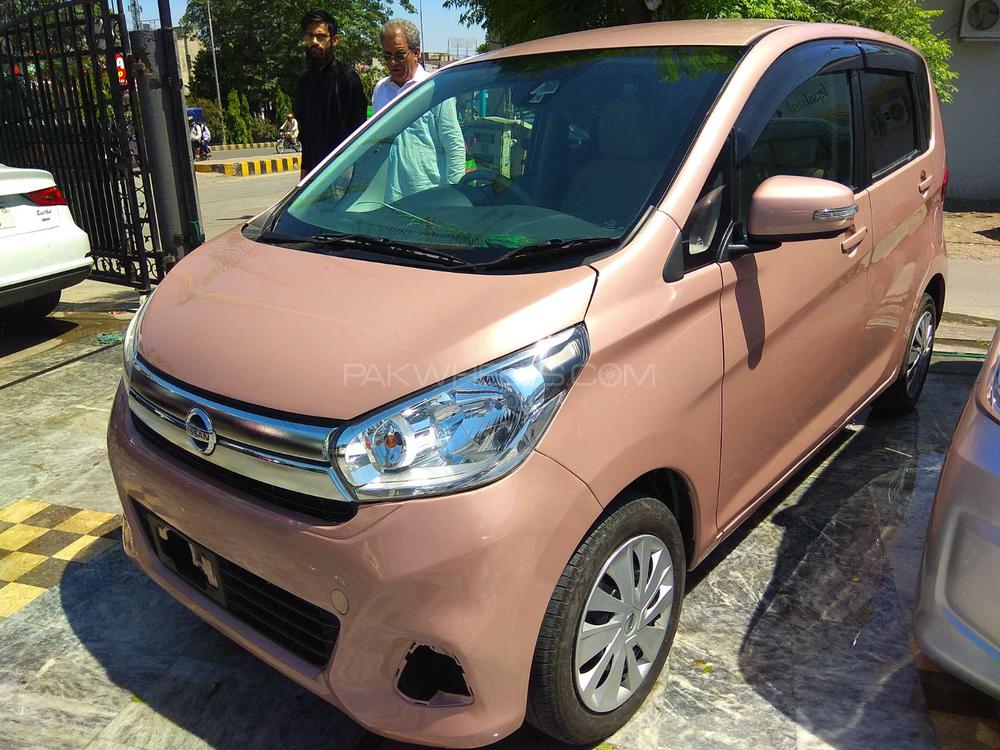 Nissan Dayz 2015 for Sale in Lahore Nissan Dayz 2015 for Sale in Lahore Image-2