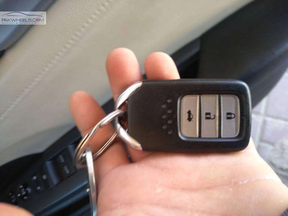 Honda Civic 2016 for Sale in Islamabad Honda Civic 2016 for Sale in Islamabad Image-5