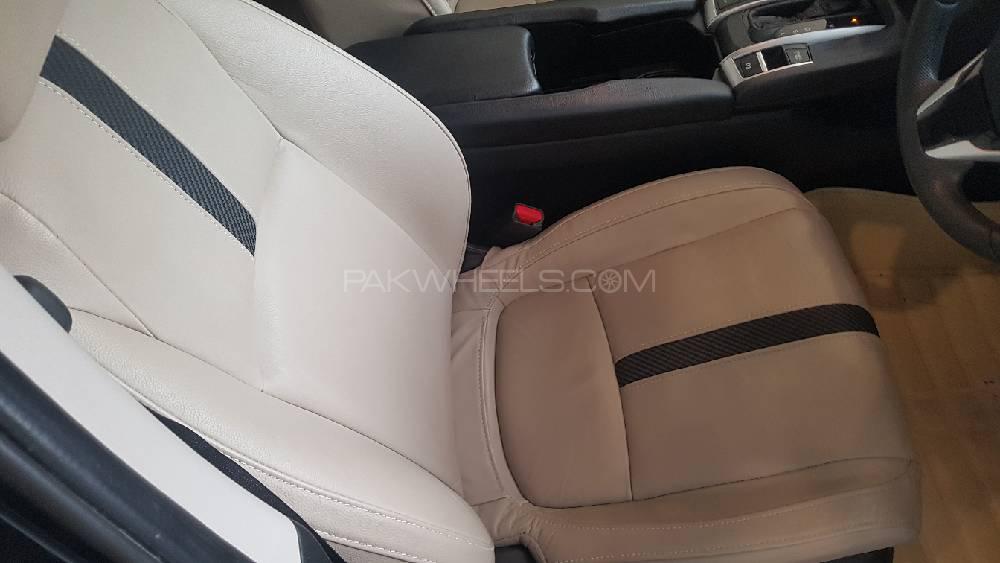 Honda Civic 2018 for Sale in Lahore Honda Civic 2018 for Sale in Lahore Image-10