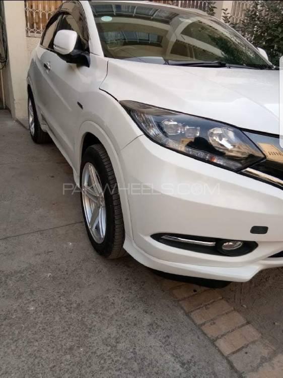Honda Vezel 2015 for Sale in Kharian Honda Vezel 2015 for Sale in Kharian Image-11