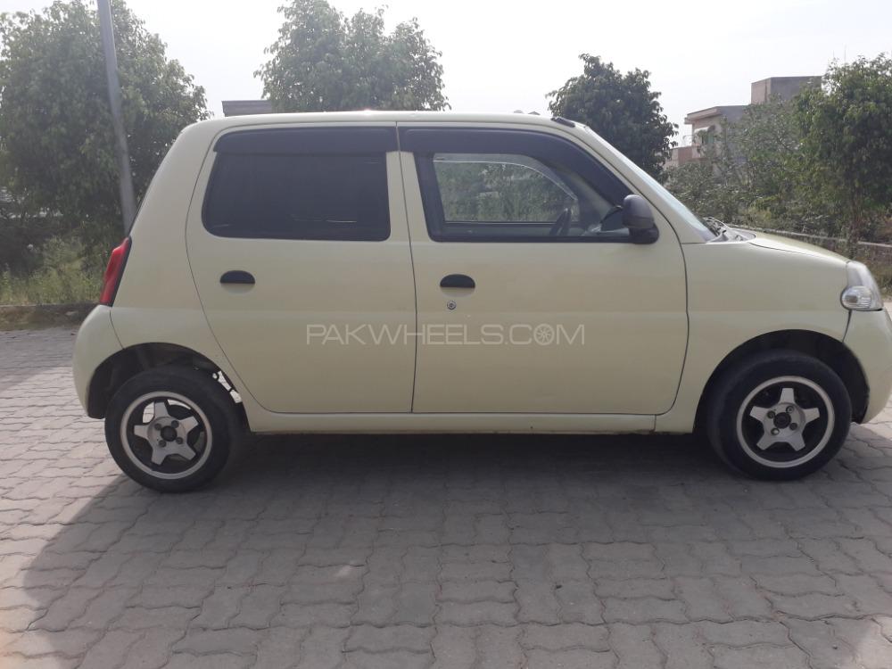 Daihatsu Esse 2013 for Sale in Sialkot Image-1