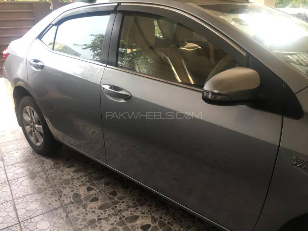 Toyota Corolla 2016 for Sale in Lahore Toyota Corolla 2016 for Sale in Lahore Image-11