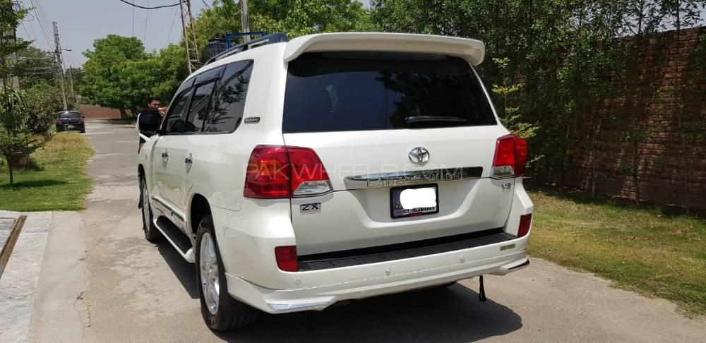 Toyota Land Cruiser 2011 for Sale in Islamabad Toyota Land Cruiser 2011 for Sale in Islamabad Image-2