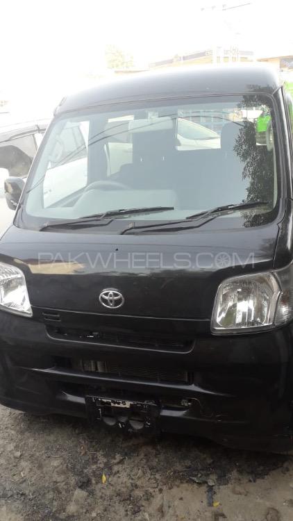 Toyota Pixis Van 2016 for Sale in Lahore Image-1