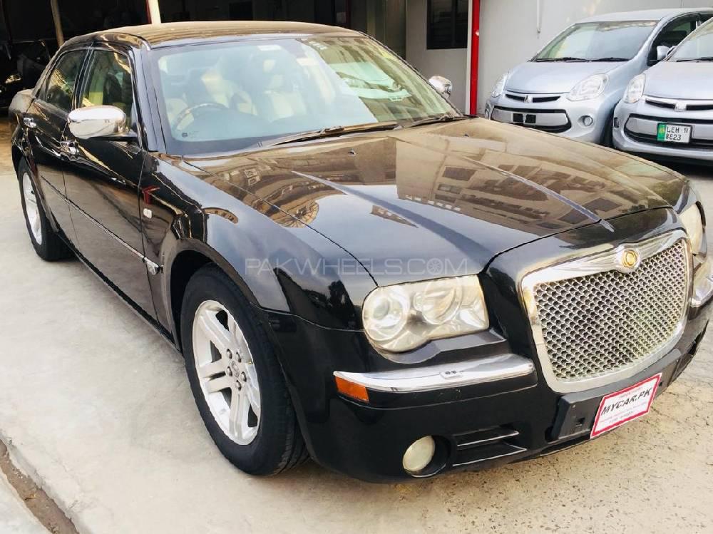 Chrysler 300 C 2007 for Sale in Lahore Image-1
