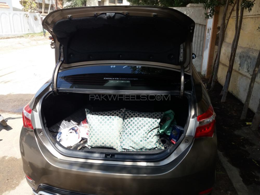 Toyota Corolla 2015 for Sale in Karachi Toyota Corolla 2015 for Sale in Karachi Image-3