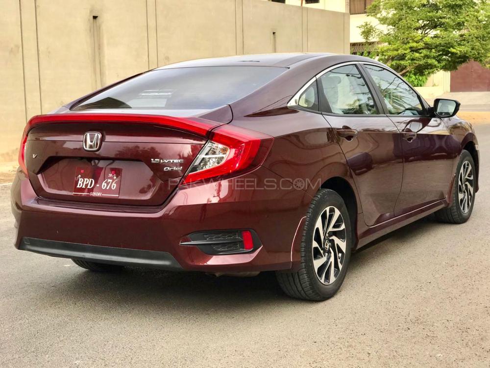 Honda Civic 2018 for Sale in Karachi Honda Civic 2018 for Sale in Karachi Image-2