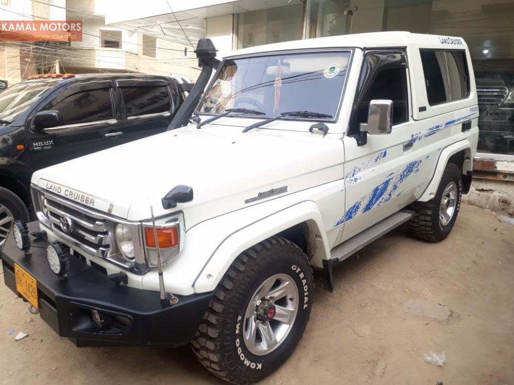Toyota Land Cruiser 1987 for Sale in Karachi Toyota Land Cruiser 1987 for Sale in Karachi Image-2