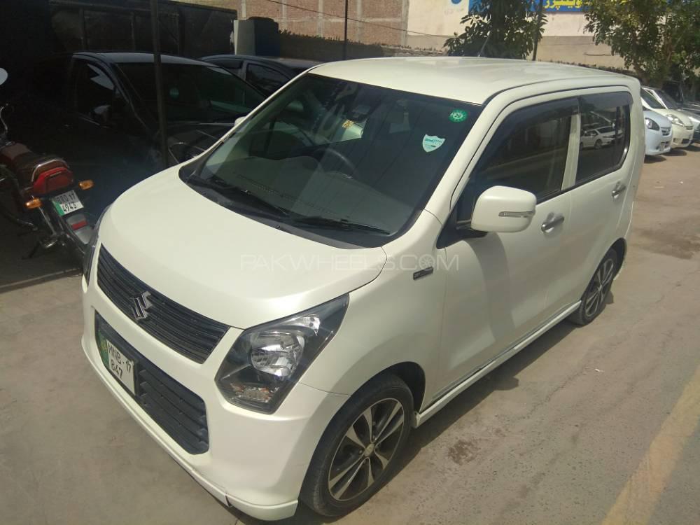 Suzuki Wagon R 2013 for Sale in Bahawalpur Suzuki Wagon R 2013 for Sale in Bahawalpur Image-3