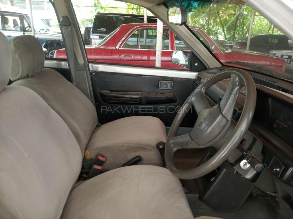 کِیا کلاسک 2000 for Sale in راولپنڈی کِیا کلاسک 2000 for Sale in راولپنڈی Image-6