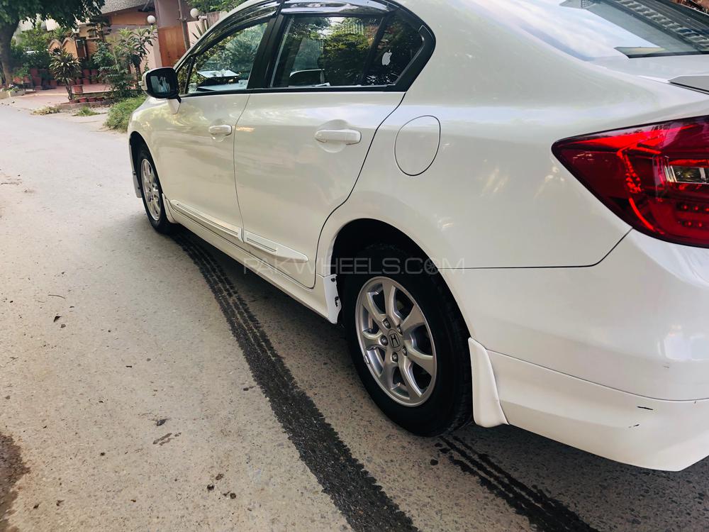 Honda Civic 2013 for Sale in Islamabad Honda Civic 2013 for Sale in Islamabad Image-4