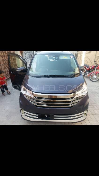 Nissan Dayz Highway Star 2015 for Sale in Faisalabad Image-1