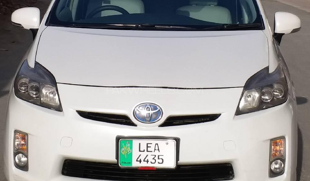 Toyota Prius 2011 for Sale in Lahore Toyota Prius 2011 for Sale in Lahore Image-7