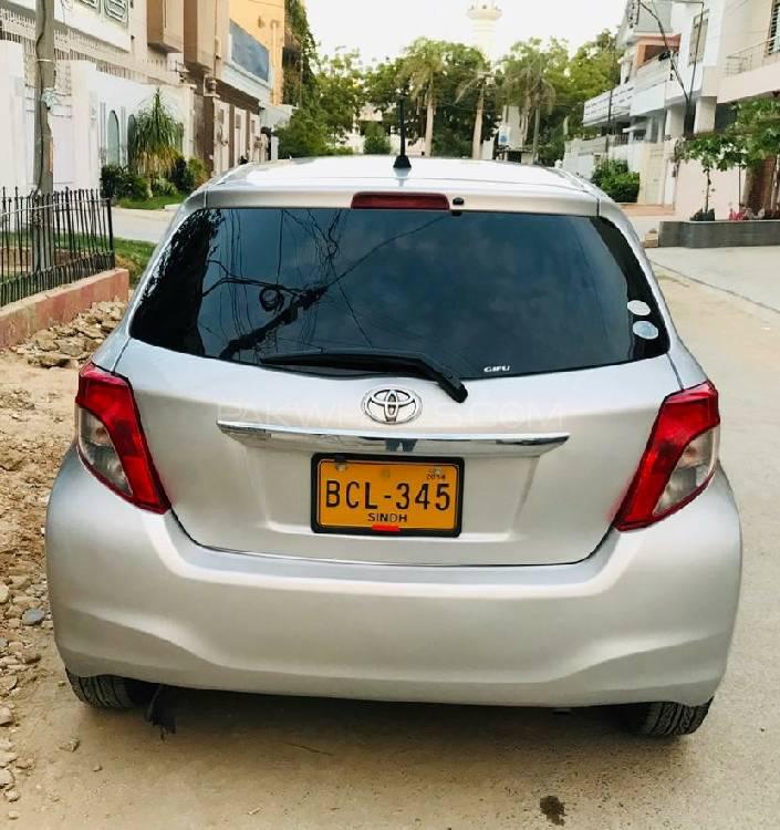 Toyota Vitz 2011 for Sale in Karachi Toyota Vitz 2011 for Sale in Karachi Image-4