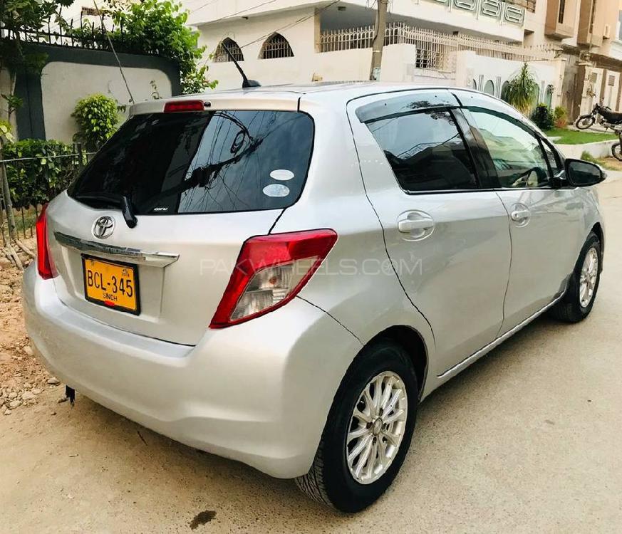 Toyota Vitz 2011 for Sale in Karachi Toyota Vitz 2011 for Sale in Karachi Image-3