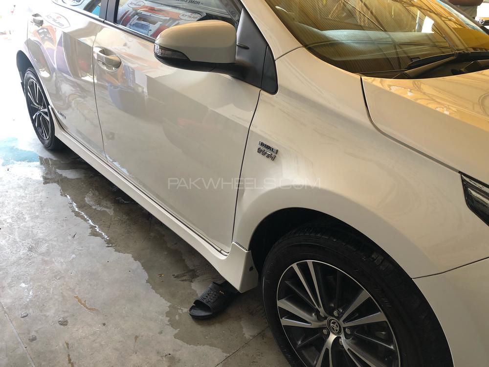 Toyota Corolla 2017 for Sale in Lahore Toyota Corolla 2017 for Sale in Lahore Image-7