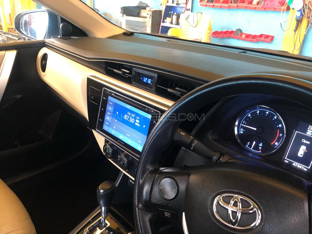 Toyota Corolla 2017 for Sale in Lahore Toyota Corolla 2017 for Sale in Lahore Image-10