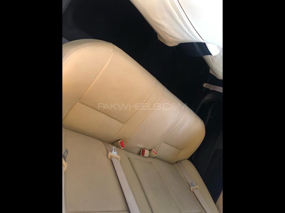 Toyota Corolla 2017 for Sale in Lahore Toyota Corolla 2017 for Sale in Lahore Image-13
