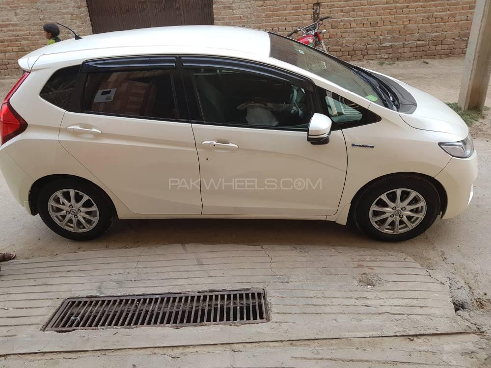 Honda Fit 2014 for Sale in Chakwal Image-1