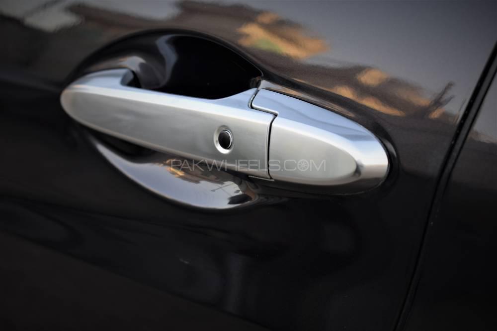 Honda Vezel 2013 for Sale in Islamabad Honda Vezel 2013 for Sale in Islamabad Image-16