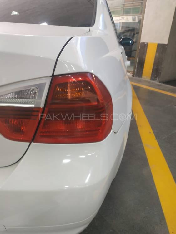 BMW 3 Series 2005 for Sale in Lahore BMW 3 Series 2005 for Sale in Lahore Image-8
