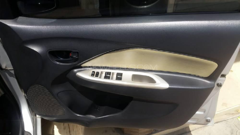 Toyota Belta 2007 for Sale in Lahore Toyota Belta 2007 for Sale in Lahore Image-6