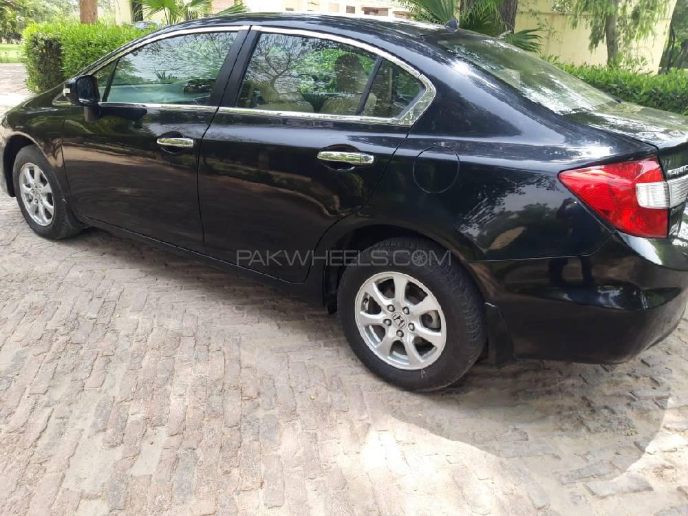 Honda Civic 2015 for Sale in Bahawalpur Honda Civic 2015 for Sale in Bahawalpur Image-8